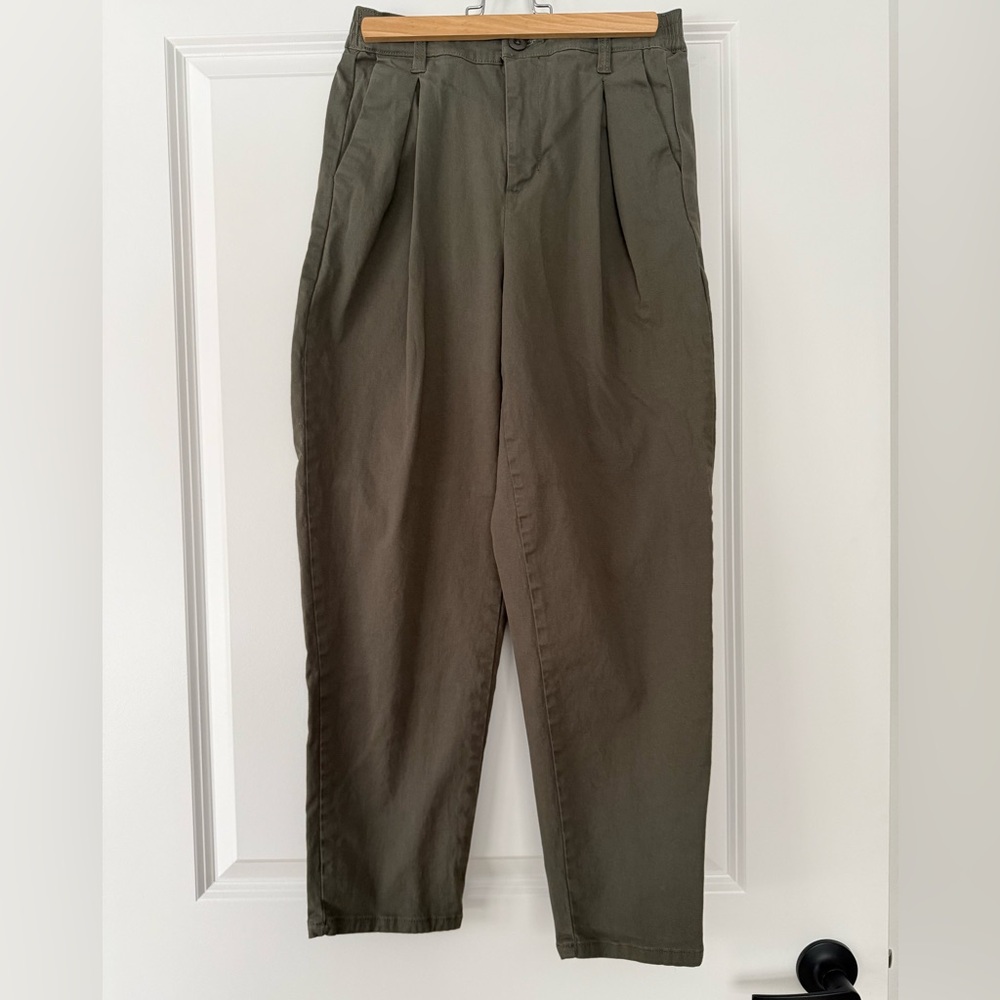 BCBGeneration Dark Olive Chinos